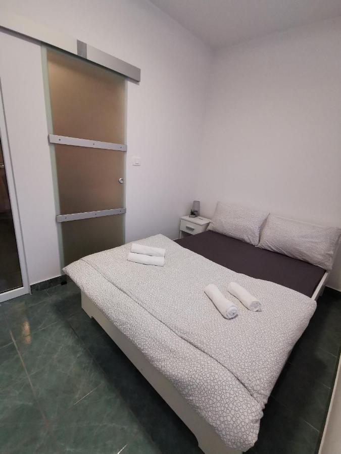 Goriska Apartments Ajdovščina Extérieur photo
