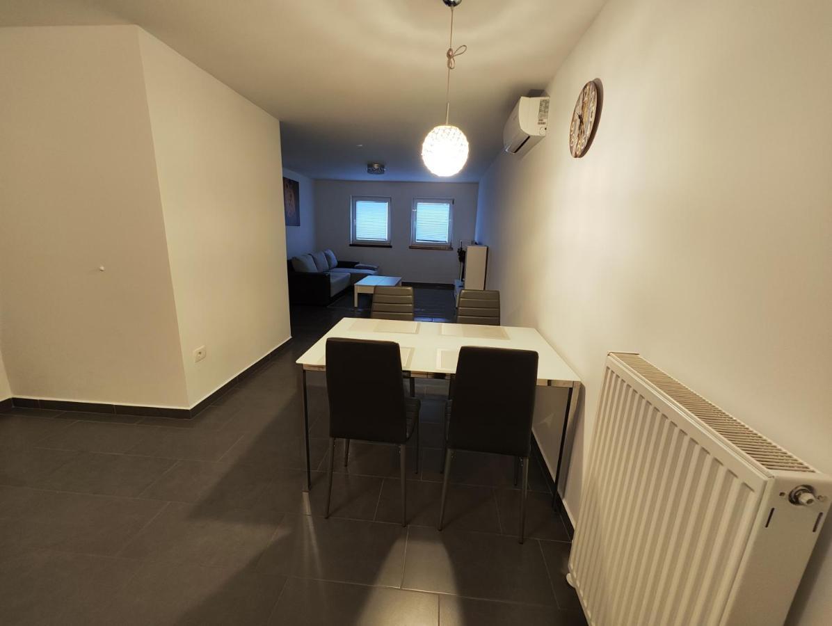 Goriska Apartments Ajdovščina Extérieur photo
